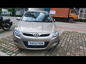 Second Hand Hyundai i20 Magna 1.2 in Bangalore