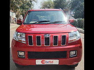 Second Hand Mahindra TUV300 [2015-2019] T8 in Kanpur