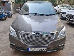 Second Hand Toyota Innova 2.5 VX 8 STR BS-III in Mumbai