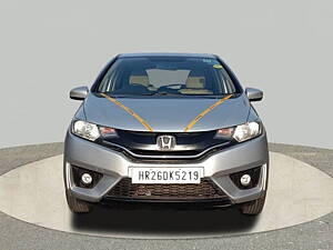 Second Hand Honda Jazz V CVT Petrol in Noida