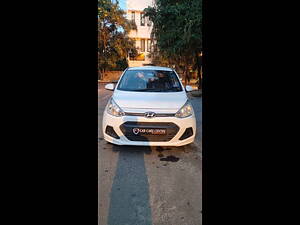 Second Hand Hyundai Grand i10 Magna 1.2 Kappa VTVT [2013-2016] in Bangalore