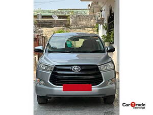 Second Hand Toyota Innova Crysta 2.4 G 7 STR [2016-2017] in Lucknow