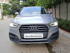 Second Hand Audi Q3 30 TDI Premium FWD in Hyderabad