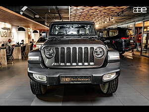 Second Hand Jeep Wrangler Unlimited in Delhi