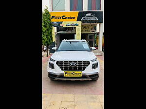 Second Hand Hyundai Venue SX 1.4 CRDi in Chandigarh