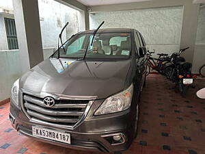 Second Hand Toyota Innova 2.5 G 7 STR BS-IV in Bangalore