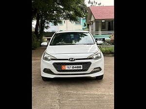 Second Hand Hyundai Elite i20 Sportz 1.4 CRDI in Jalgaon