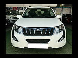 Second Hand महिंद्रा XUV500 w6 ऑटोमैटिक in बैंगलोर