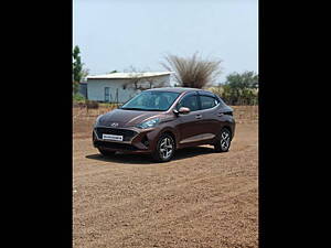 Second Hand Hyundai Aura SX 1.2 Petrol in Nashik