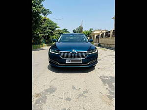 Second Hand Skoda Superb L&K AT in Meerut