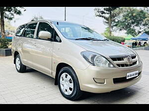 Second Hand Toyota Innova 2.5 G 7 STR BS-IV in Pune