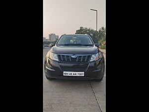 Second Hand महिंद्रा XUV500 w6 in मुंबई