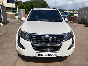 Second Hand Mahindra XUV500 W9 in Pune