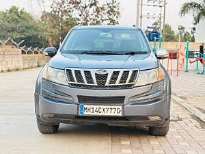 Second Hand Mahindra XUV500 W8 in Pune