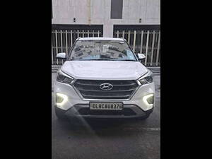 Second Hand Hyundai Creta SX 1.6 AT CRDi in Delhi