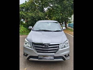 Second Hand Toyota Innova 2.5 V 7 STR in Mysore