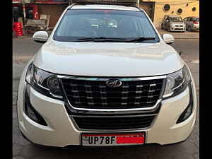 Second Hand महिंद्रा XUV500 w11 in कानपुर