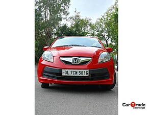 Second Hand Honda Brio S MT in Delhi