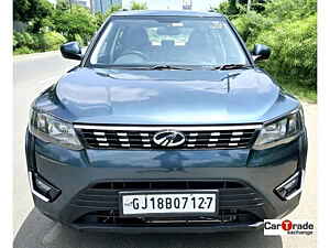 Second Hand మహీంద్రా XUV300	 1.2 w6 [2019-2019] in అహ్మదాబాద్