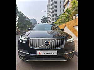 Second Hand वोल्वो xc90 d5 इंस्क्रिप्शन in सूरत