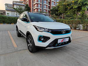 Tata nexon ev 2nd outlet hand