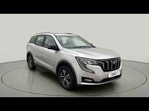 Second Hand மஹிந்திரா  xuv700 ax 5 பெட்ரோல் எம்டீ 7 சீட்டர் [2021] in பெங்களூர்