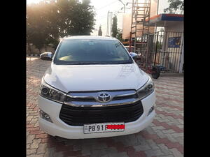 Second Hand Toyota Innova Crysta [2016-2020] 2.4 ZX 7 STR [2016-2020] in Palampur