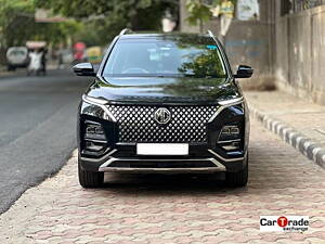 Second Hand MG Hector Plus Savvy Pro 1.5 Turbo Petrol CVT 6 STR in Delhi