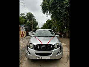 Second Hand மஹிந்திரா  xuv500 w6 ஏடீ in குர்கான்