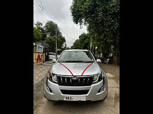 Second Hand Mahindra XUV500 W6 AT in Gurgaon