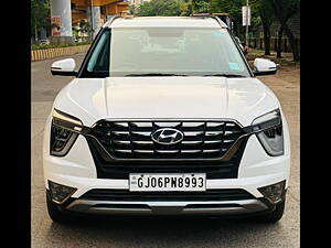 Second Hand Hyundai Alcazar Platinum (O) 7 Seater 2.0 Petrol AT in Mumbai