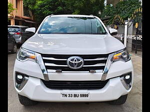 Second Hand Toyota Fortuner 2.8 4x2 MT [2016-2020] in Chennai