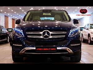 Second Hand मर्सिडीज़ बेंज़ GLE 250  डी in दिल्ली