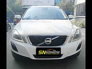 Second Hand वोल्वो xc60 d5 एडब्ल्यूडी ऑटोमैटिक in चेन्नई