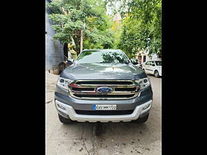 Second Hand Ford Endeavour Titanium 3.2 4x4 AT in Bangalore