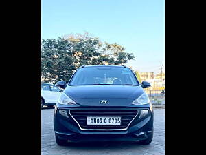 Second Hand Hyundai Santro Sportz AMT in Valsad