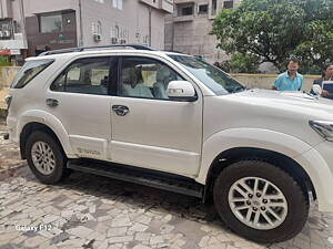 Second Hand Toyota Fortuner 3.0 4x4 MT in Ranchi