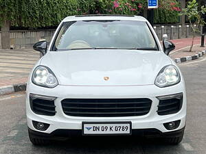 Second Hand Porsche Cayenne Diesel in Mumbai