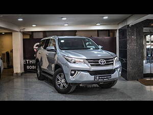 Second Hand Toyota Fortuner 2.8 4x2 AT [2016-2020] in Delhi