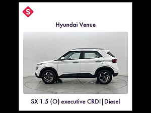 Second Hand हुंडई वेन्यू sx (o) 1.5 crdi in दिल्ली