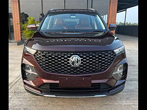 Second Hand MG Hector Plus Sharp 2.0 Diesel Turbo MT 6-STR in Pune