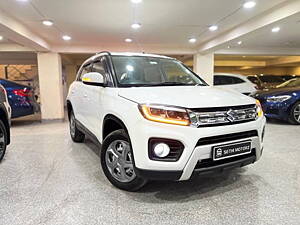 Second Hand Maruti Suzuki Vitara Brezza VXi in Delhi