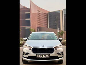 Second Hand Skoda Slavia Ambition 1.0L TSI AT in Surat