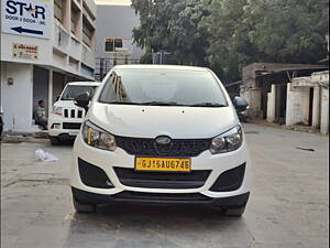 Second Hand Mahindra Marazzo M2 7 STR in Ahmedabad