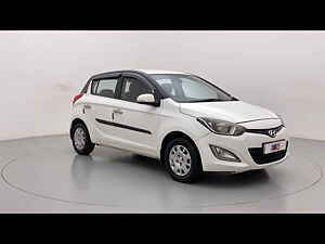 Second Hand हुंडई i20 मैग्ना (o) 1.4 crdi in बैंगलोर