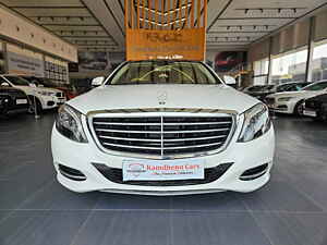 Second Hand मर्सिडीज़ बेंज़ एस-क्लास s 350 सीडीआई in अहमदाबाद