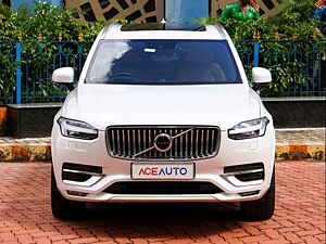 Second Hand वोल्वो xc90 d5 इंस्क्रिप्शन in कोलकाता