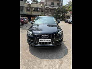 Second Hand ఆడి q7 3.0 tdi క్వాట్రో ప్రీమియం in ముంబై