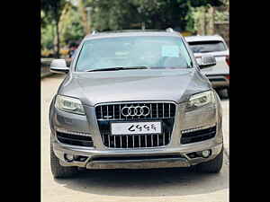 Second Hand ऑडी q7 3.0 tdi  क्वाट्रो प्रीमियम in पुणे