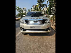 Second Hand Toyota Fortuner 3.0 4x4 AT in Mumbai